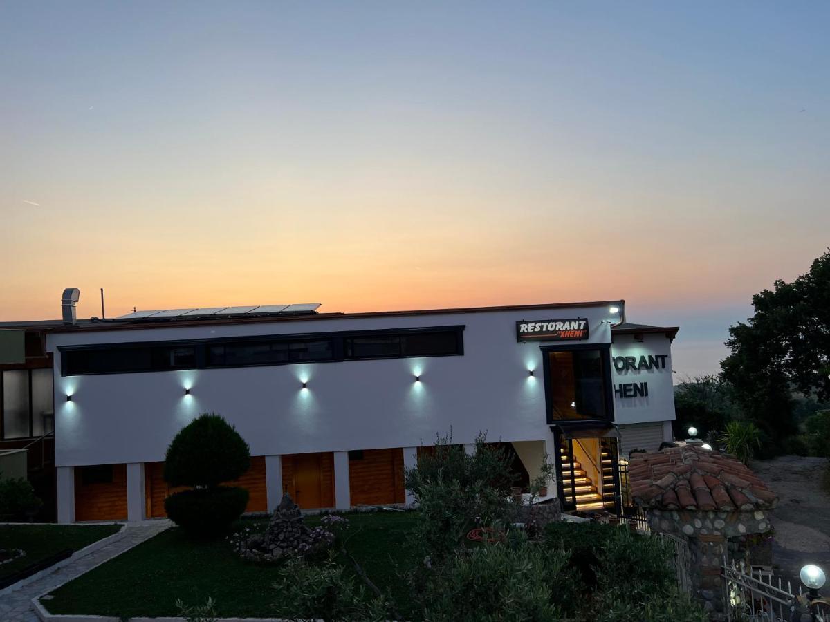 Restorant Hotel Xheni Дуррес Экстерьер фото